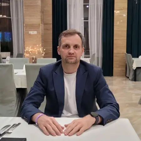 Евгений, 45Россия