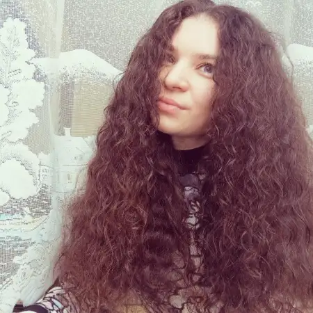 Гульфия, 42Россия