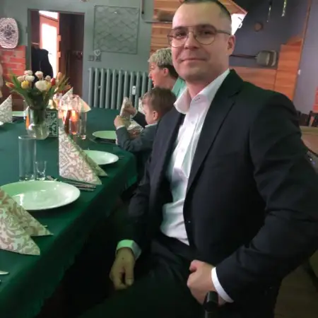 Denis, 31Польша 