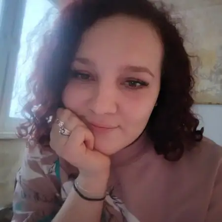 Алсу, 34Россия