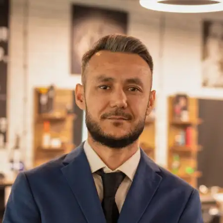 Зафар, 42Россия 