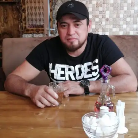 Ихтиёр, 42Россия 