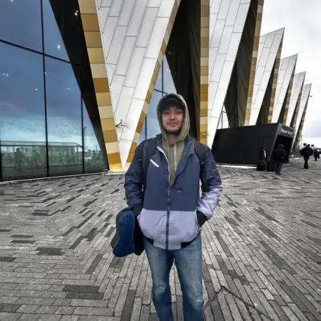 Довлет, 34Россия 