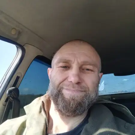Абдуразак, 42Россия 