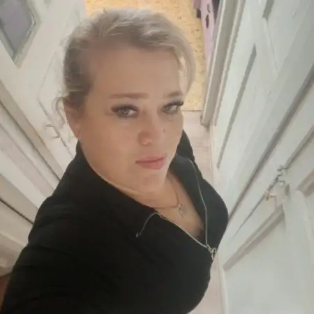 Алсу, 44Россия
