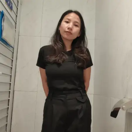 Lucy, 28Индонезия