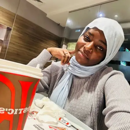 Amina, 25Нигер