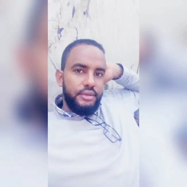 Abdirakib, 37, Кения - Tatar Nikah