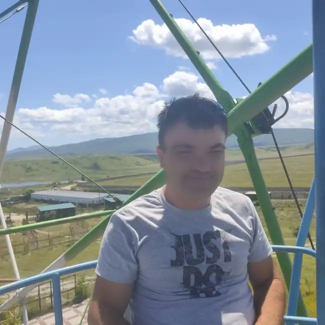Руслан, 40, Россия - Tatar Nikah