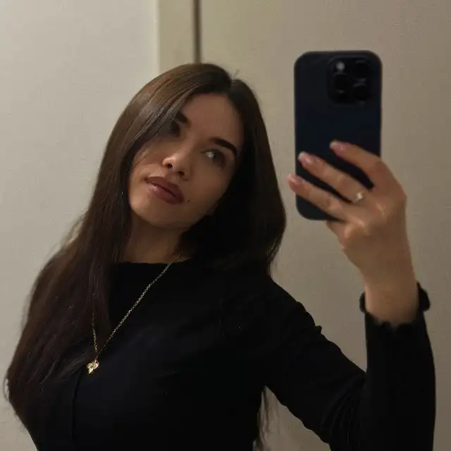 Карина, 23